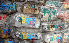 Katmandu, Mantrák,