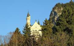 várak és kastélyok alpok neuschwanstein kastély németország