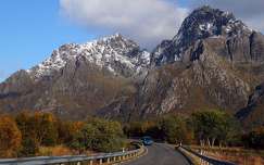 hegy út címlapfotó ősz kövek és sziklák skandinávia norvégia