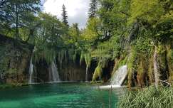 vízesés címlapfotó plitvicei tavak világörökség horvátország tó